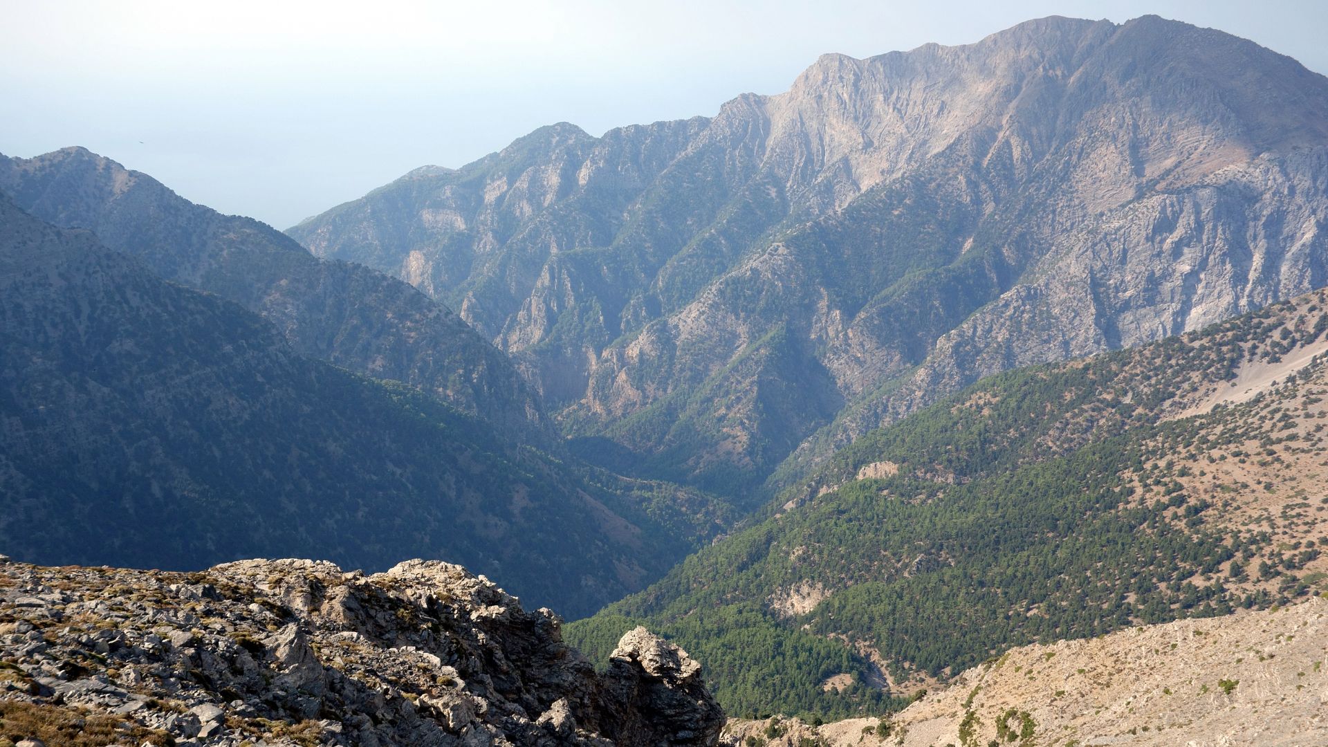 Ancient paths in E4 European Path Crete